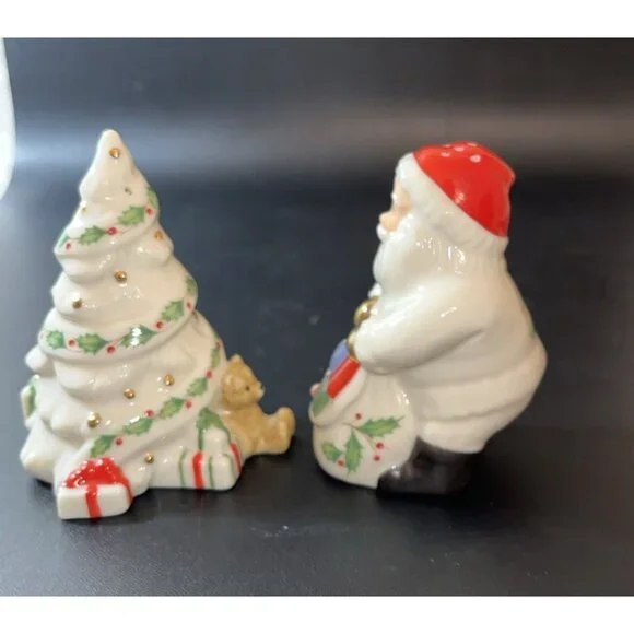 Lenox Christmas Tree Santa Salt & Pepper Shakers Holiday Table Gold Tone Mittens - Picture 4 of 7